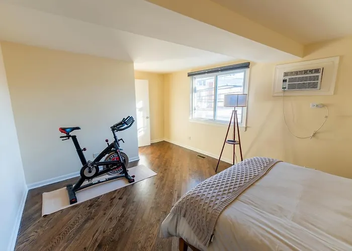 Bucktown Private Chicago